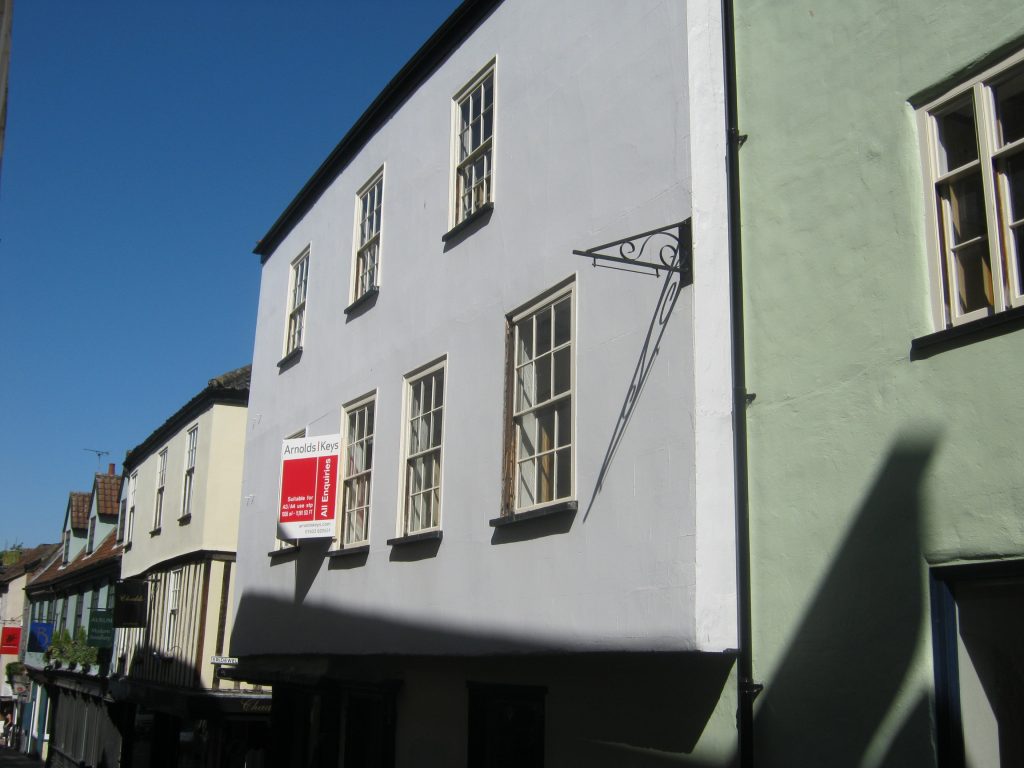 (24) 25 Bedford Street Undercroft